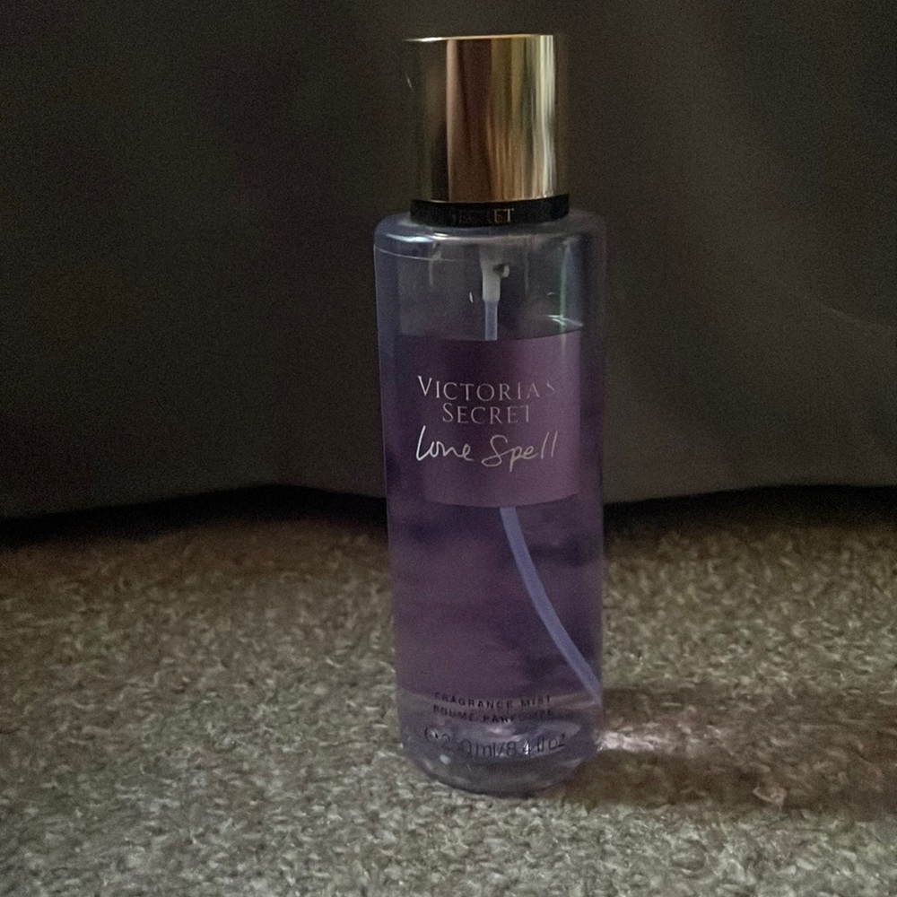 Victoria Secret Love Spell Fragrance Mist